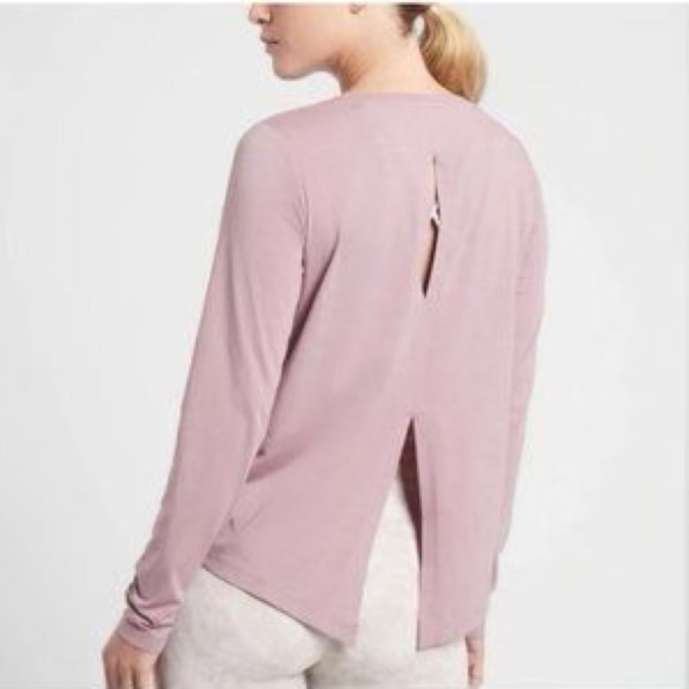 Athleta‎ Keyhole Long Sleeve Tie Back Top in Dusty Pink Purple Size Medium